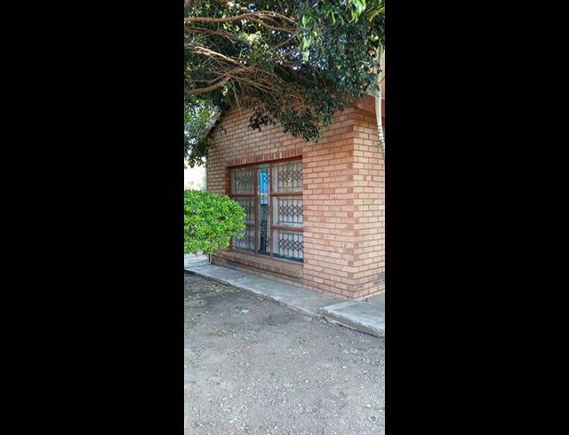 3 BEDROOM HOUSE FOR SALE IN AKASIA